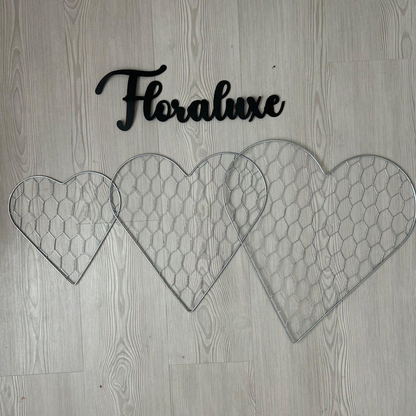Arrangement Heart Wires